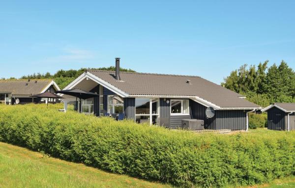 På billedet ses objektet Holiday Home Løjtnantvænget Rudkøbing Xi beliggende i byen Spodsbjerg.