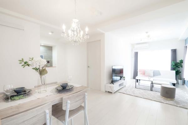 Na fotografii je vidět objekt LN16 LUX 12名可三宮中心地 便利さ抜群 快適luxuryテイストマンション801 nacházející se ve městě Kóbe.