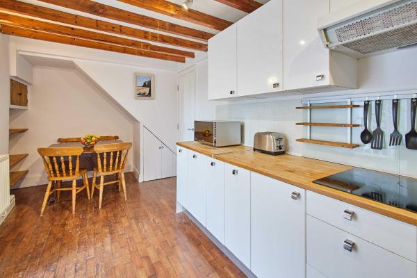 Zdjęcie 8: Host & Stay - Trefor Cottage