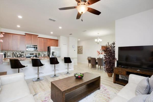 Private Pool Prime Location Beautiful Home, Kissimmee
