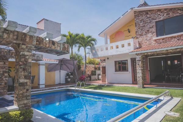 写真にはTexcalpan市にあるCasa Vacacional, Lomas Cocoyocが写っています。