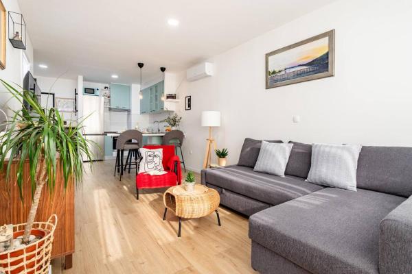 Center Apartment Pia Omiš - Omiš