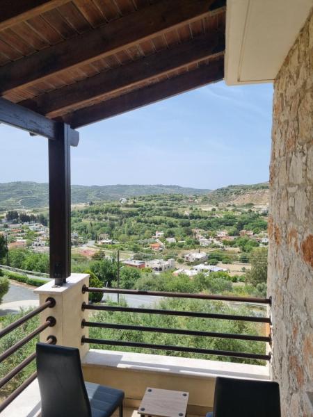 A la foto es mostra l'objecte Anesis House situat a la ciutat de Stroumbi.