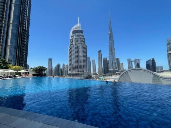 Auf dem Foto ist das Objekt The Address Fountain Views - Residence 2 Bedroom with Burj Khalifa view and access to Dubai mall in der Stadt Dubai zu sehen.