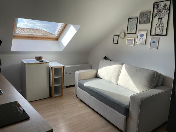 A la foto es mostra l'objecte Studio cosy situat a la ciutat de Eppeville.