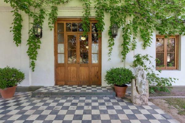 Kuvassa näkyy kohde Tradicional Casona de época, opcional desayuno, joka sijaitsee kaupungissa La Carrodilla.