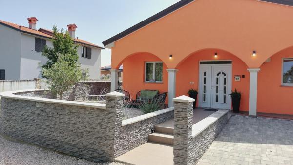 A la foto es mostra l'objecte Holiday Home Ripenda situat a la ciutat de Labin.
