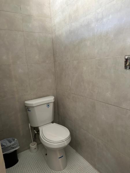 Foto 2: 3BR, 1BA in Cepeda, Up to 20 Guests near Ocean Park Beach
