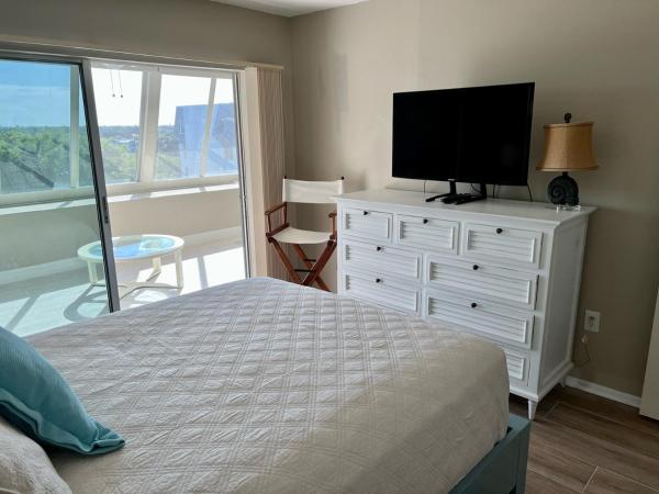 A la foto es mostra l'objecte 1200-602 Enjoy Relaxing Bayfront Bliss situat a la ciutat de Sarasota.