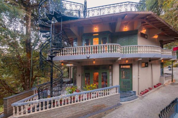 På billedet ses objektet StayVista at Villa 360 by VEO - Part of StayVista beliggende i byen Nainital.