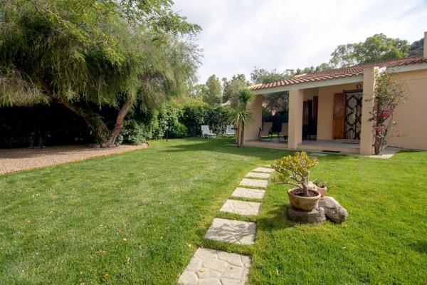 A la foto es mostra l'objecte Casa Kody a 500 mt dalla spiaggia di Geremeas situat a la ciutat de Geremeas.