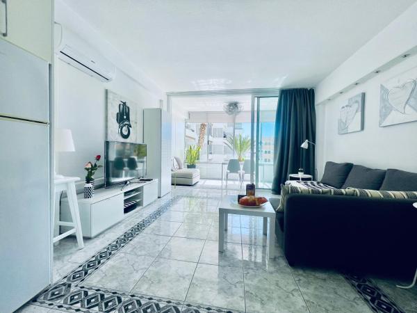 Ladyhouse Yumbo - Maspalomas