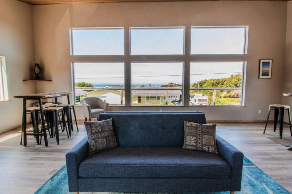 Foto 6: Breakers - stay in a tiny home on the Oregon Coast
