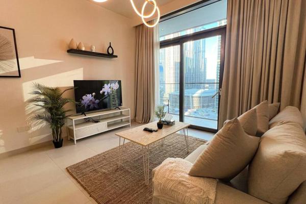 På billedet ses objektet Elegant 1-BR , Close to Burj Khalifa, Burj Crown beliggende i byen Dubai.