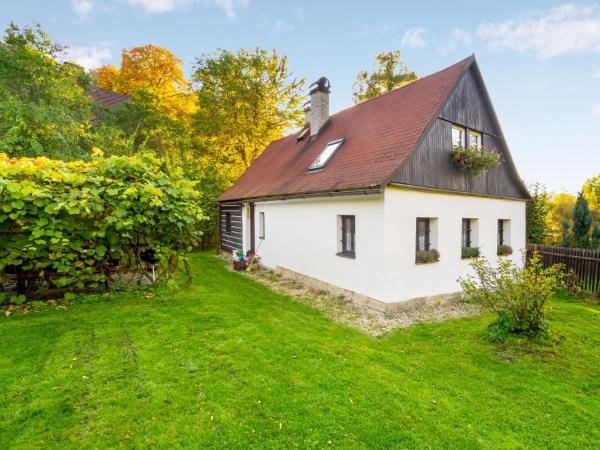 Na fotografii je vidět objekt Holiday Home Horní Prysk by Interhome nacházející se ve městě Polevsko.