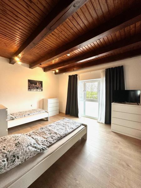 Top Monteurwohnung Stuhr-brinkum Mit Perfekter Anbindung - Weyhe