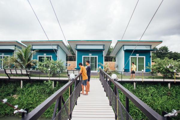 A la foto es mostra l'objecte Green Country Park Resort situat a la ciutat de Ban Thepha.