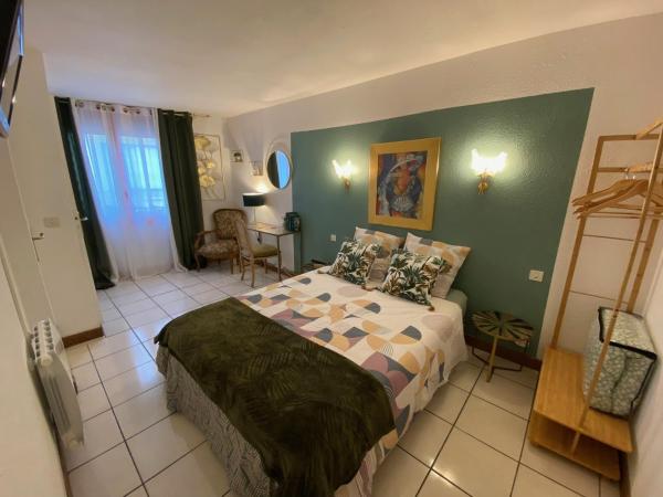 A la foto es mostra l'objecte Os-thel, Chambres à louer situat a la ciutat de Tautavel.