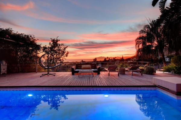 Na foto é possível ver o objeto Marbella Boutique Art suites localizado na cidade de Marbella.
