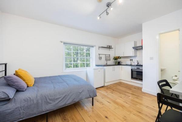 Islington- Offord Road, London