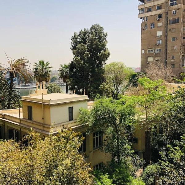 Nella foto è visibile l'oggetto Breathtaking Nile View in the Heart of Zamalek situato nella città di Il Cairo.