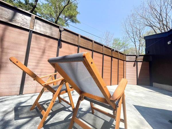 Foto 5: 家じゅうが遊び場-すべり台-室内アスレチック-テントサウナ-150シアター-最大8名-Harelier山中湖