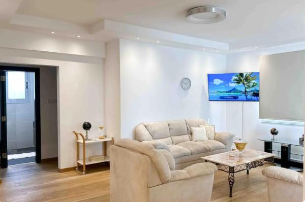 Neptune Apartment - Larnaca