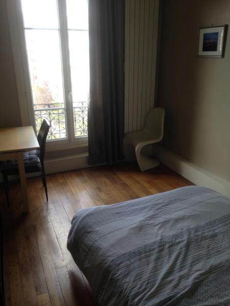 Chambre privative dans appartement sur Paris, Paris