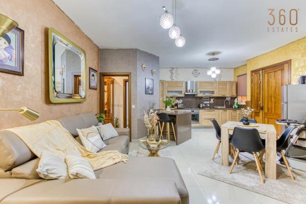 A la foto es mostra l'objecte Charming 2BR home in the heart of Marsaxlokk by 360 Estates situat a la ciutat de Marsaxlokk.