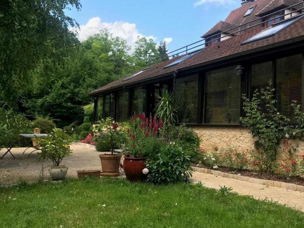 A la foto es mostra l'objecte LA MAISON DU PARC situat a la ciutat de Saint-Augustin.