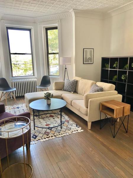 A la foto es mostra l'objecte 301-Two Bedroom Apartment in Hoboken situat a la ciutat de Hoboken.