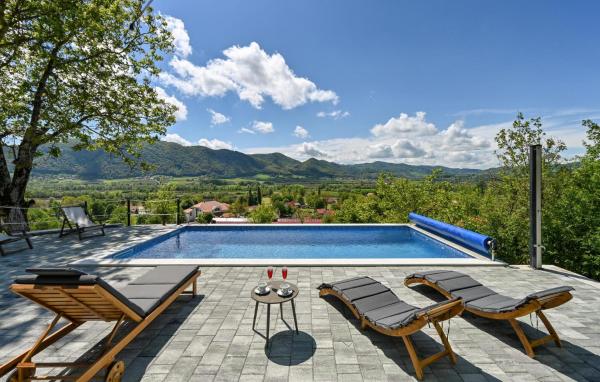 Na foto é possível ver o objeto Stunning Home In Kumrovec With Sauna localizado na cidade de Kumrovec.