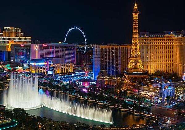 Na foto é possível ver o objeto Tropicana Resort Vegas Strip localizado na cidade de Las Vegas.