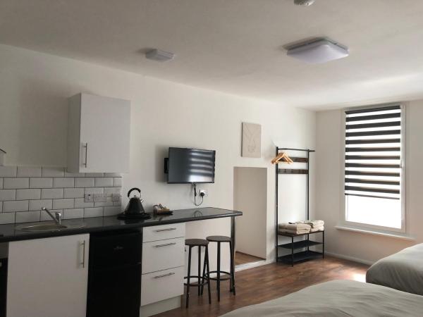 Foto 2: Studio in Bolton town, Short stay studio 4