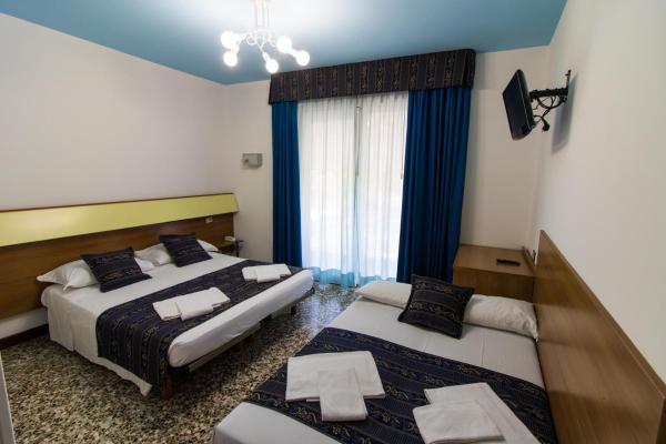 På billedet ses objektet BlueColors Hotel beliggende i byen Campalto.