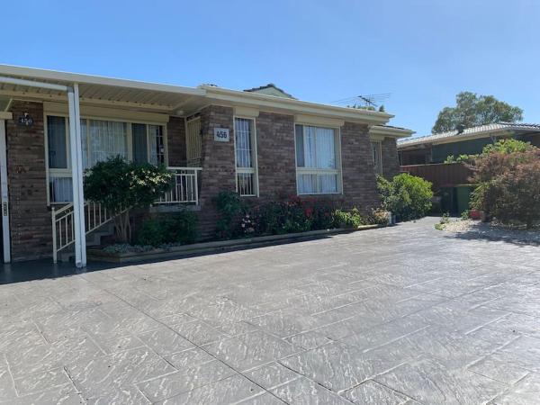 Zdjęcie 4: All in 3 Bedrooms,Fairfield West
