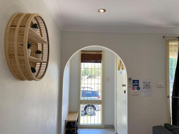 Zdjęcie 5: All in 3 Bedrooms,Fairfield West