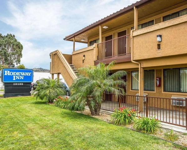 A la foto es mostra l'objecte Rodeway Inn Santee San Diego East situat a la ciutat de Santee.