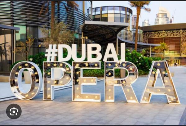 Luxury of 1 minute walk to Burj Khalifa & D/Opera, Dubaï