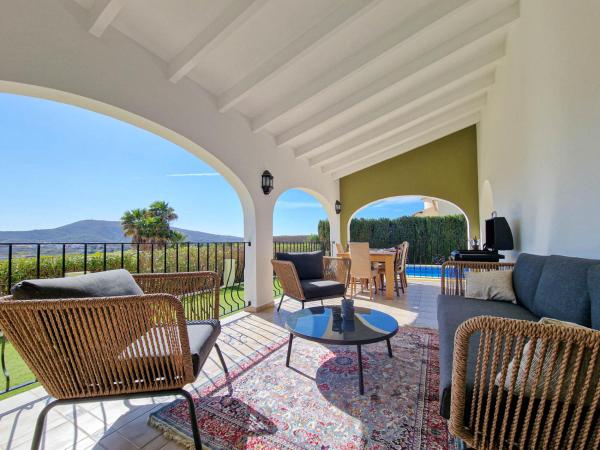 A la foto es mostra l'objecte Casa Tien situat a la ciutat de Casas Abiar.