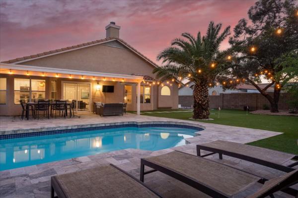 A la foto es mostra l'objecte Sun-Kissed Scottsdale Sanctuary situat a la ciutat de Phoenix.