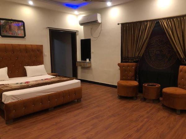 Defence-Mark-Hotel, Lahore