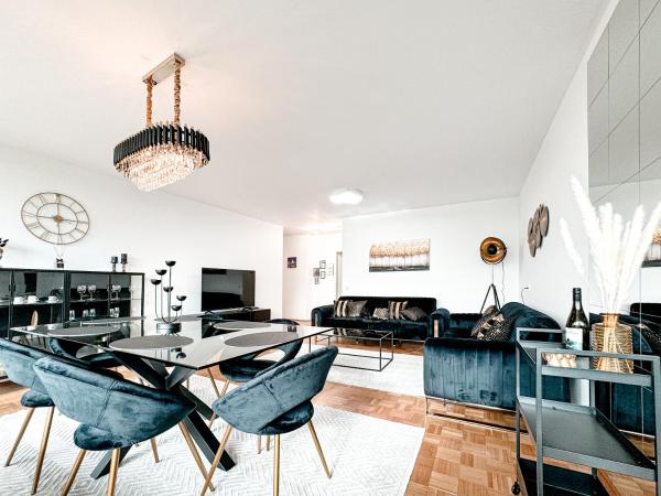 На фото показан объект Moderne 110 m2 große Gold night apartment, расположенный в городе Кёльн.