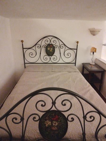 Auf dem Foto ist das Objekt Cuore di napoli centro in der Stadt Neapel zu sehen.