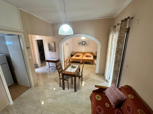 Στη φωτογραφία φαίνεται το αντικείμενο Nikos Holidays Apartment 1 που βρίσκεται στην πόλη Πέτρα.