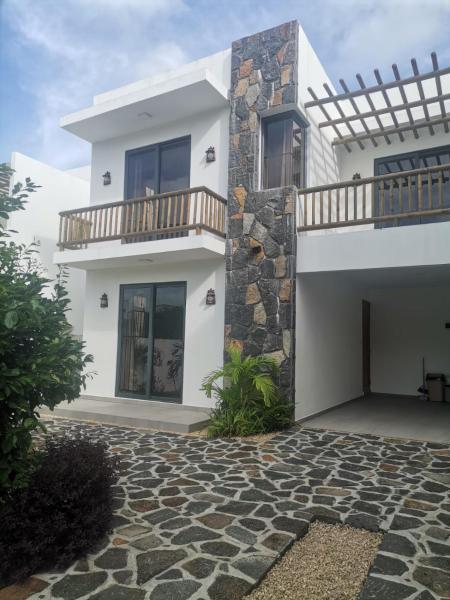 VILLA TROU AUX BICHES, Тру-о-Биш