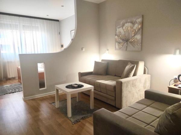 Apartments & Accommodation Stojic, Novi Sad