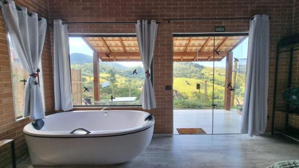 A la foto es mostra l'objecte REFUGIO PIEMONTE Chalés situat a la ciutat de Socorro.