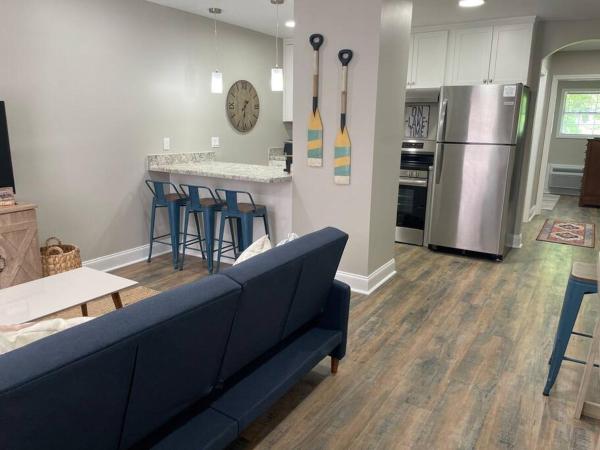 Nella foto è visibile l'oggetto Cottages of Pickwick-103 situato nella città di Counce.