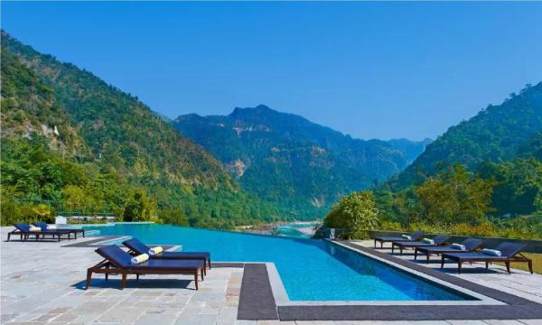 På billedet ses objektet Luxury Aloha Majestic Apartments beliggende i byen Rishikesh.
